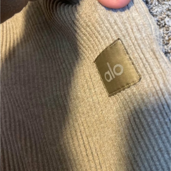 ALO Yoga Tan Ribbed Sweatpants - Picture 2 of 3